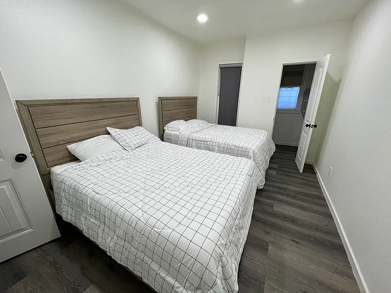 1501 S Adams St #1 — Photo 15