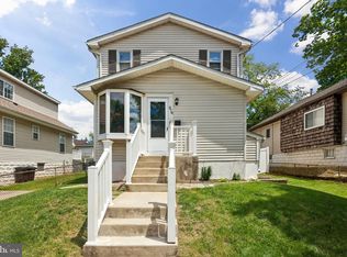 878 Crescent Ave, Runnemede, NJ 08078