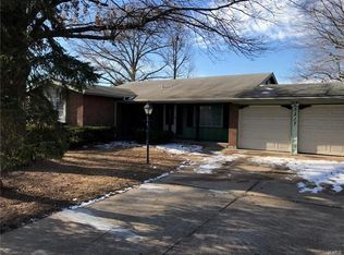 5217 Abington Rd, Florissant, MO 63033