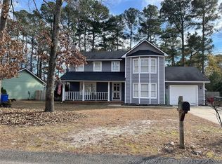 5817 Tuckertown Ln, Fayetteville, NC 28314