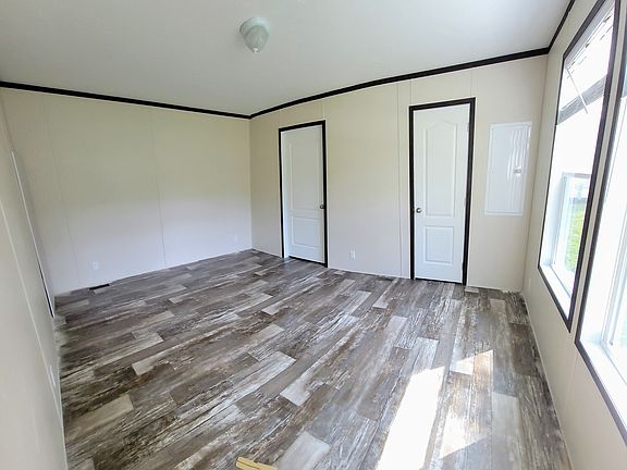 4th image of 47 Bluebird Hill Dr #380