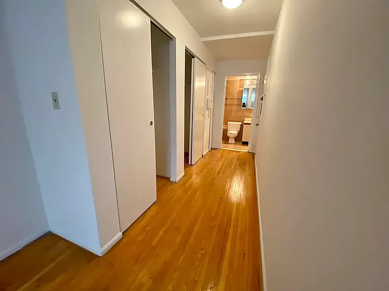 121 E 12th St #2J — Photo 6