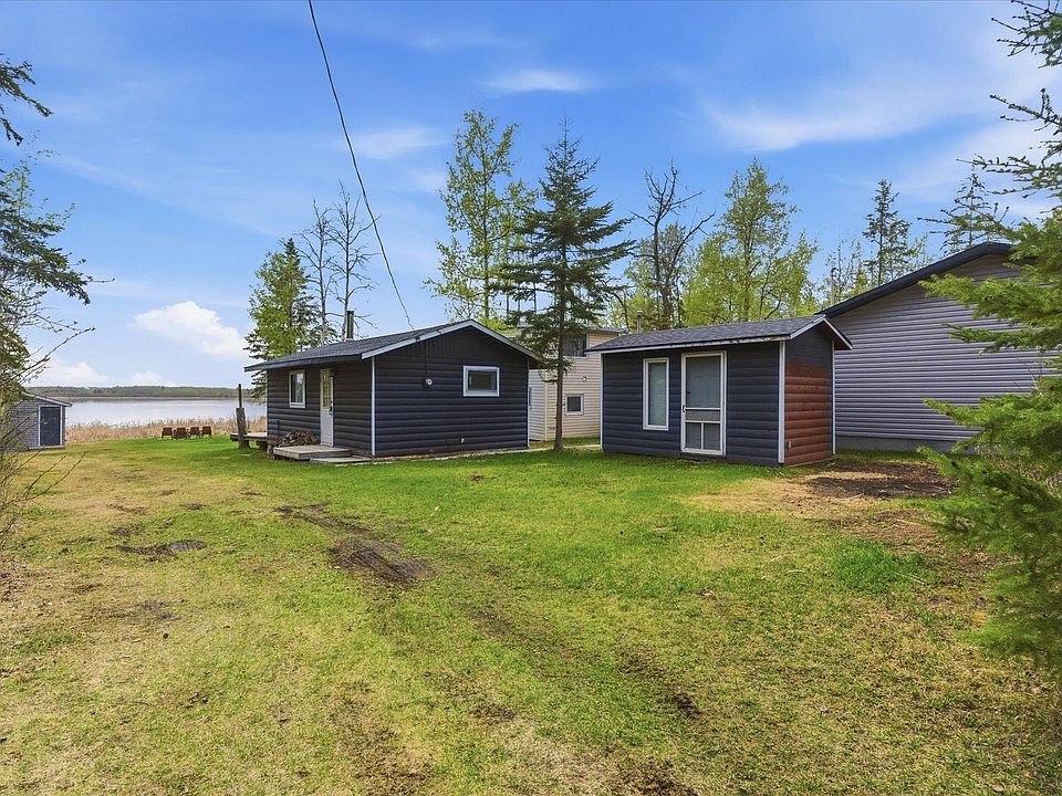 1st image of 299 Lakeshore Dr