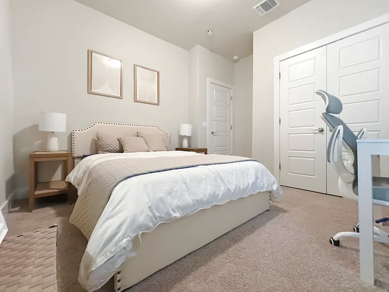 1516 Roseburg Dr #70 — Photo 9