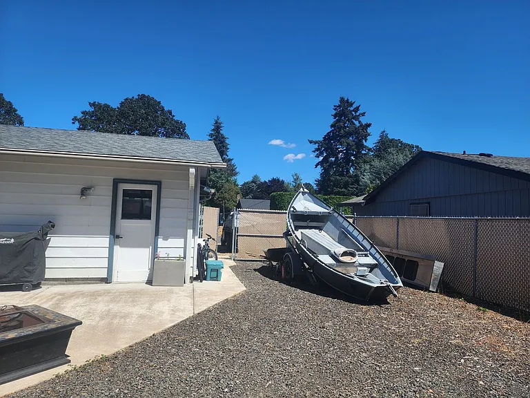 3512 E Vittoria Way — Photo 32