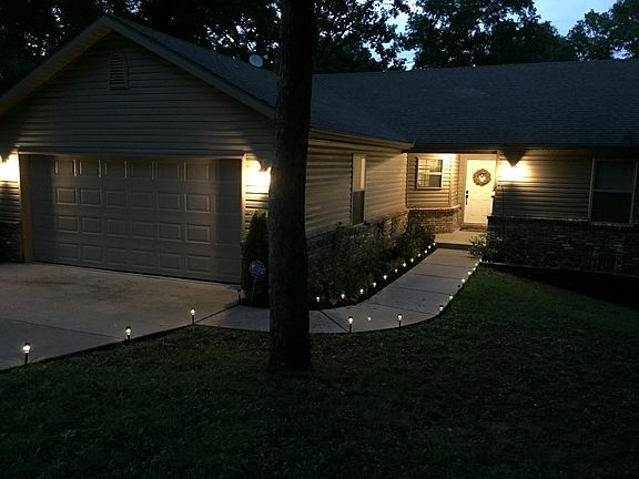 4th image of 58 Berkshire Dr
