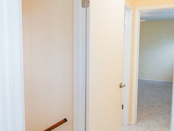 3rd image of 2505 Canyon Creek Dr