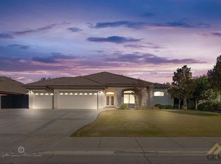 11722 Trackside Dr, Bakersfield, CA 93312