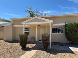 2827 Bel Air Dr NE, Albuquerque, NM 87110