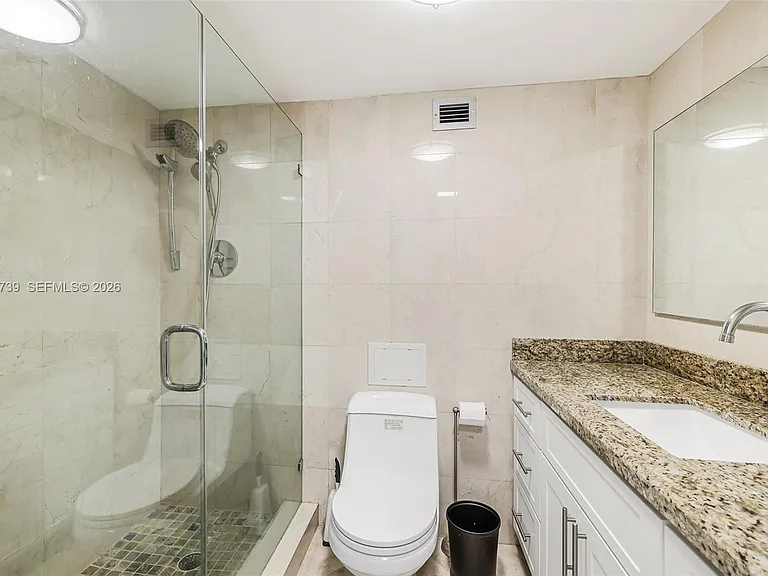 6039 Collins Ave #936 — Photo 17