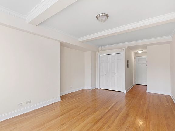 4th image of 320 E 42nd St APT 2007