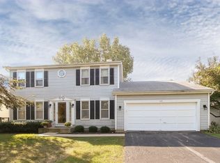 705 Heather Ln, Bartlett, IL 60103