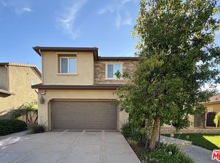 19320 Carranza Ln, Saugus, CA 91350