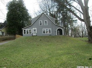 7645 Maple Rd, Baldwinsville, NY 13027