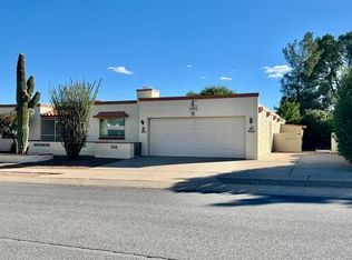 140 E San Vincent Dr, Green Valley, AZ 85614