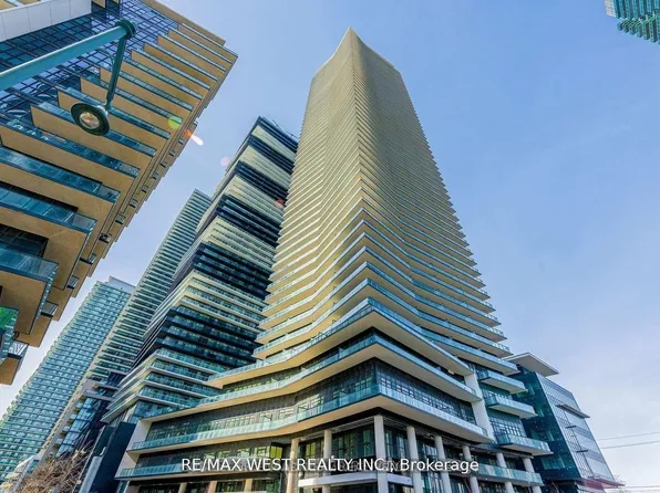 38 Annie Craig Dr #2511, Toronto, ON M8V 0G9