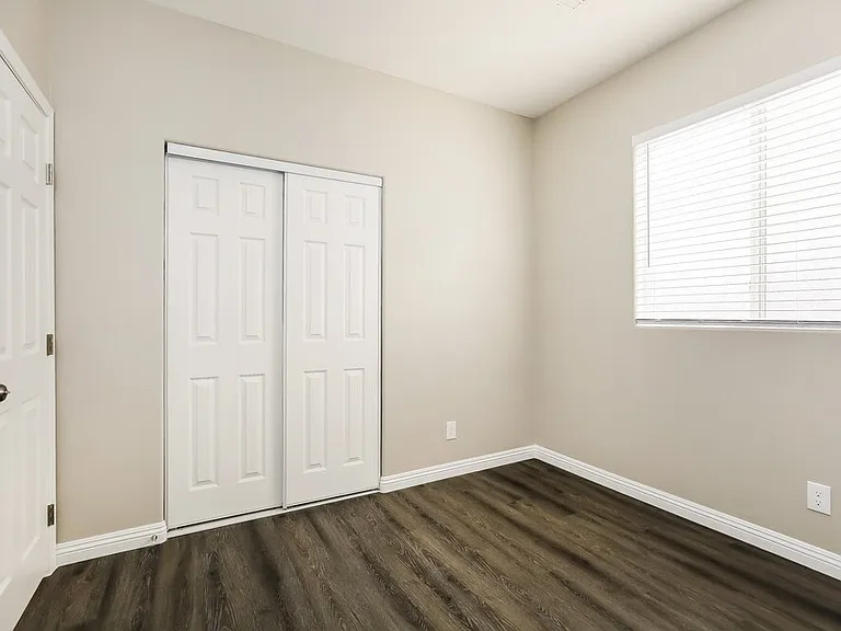 9878 Mackovski Ct — Photo 16