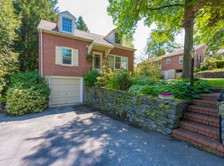 35 Radnor Dr, Newtown Square, PA 19073
