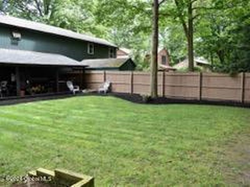 5th image of 46 Arrow Wood Place