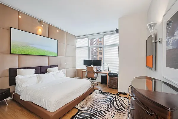 Sold by Douglas Elliman | media 7