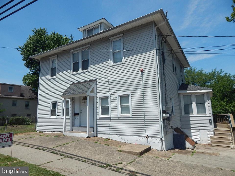 1st image of 7425 River Rd