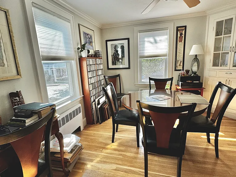 311 Temple St — Photo 23