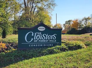 2929 Sunnyside Dr #326B, Rockford, IL 61114