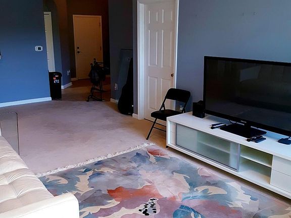 4th image of 7801 Point Meadows Dr Unit 2310
