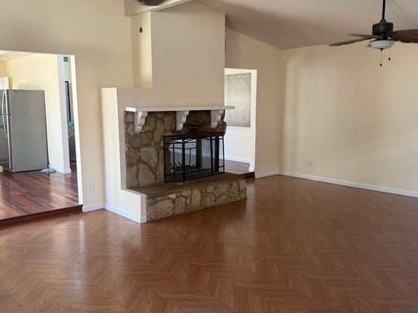 565 Pepper Dr