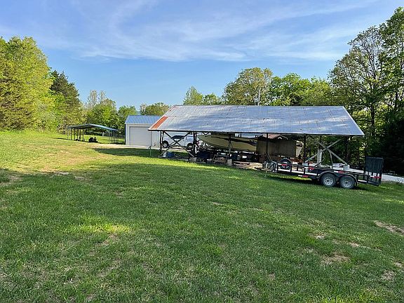 Lower lawn (RV/boat shed) 