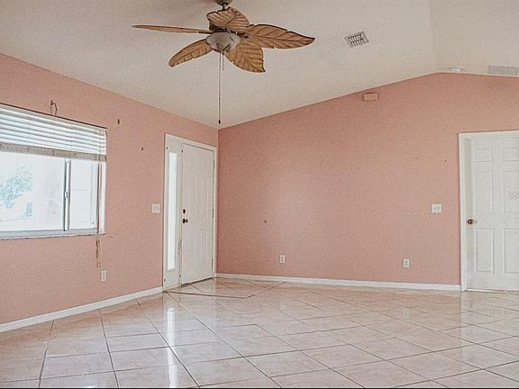 4th image of 5960 SW 98th Pl