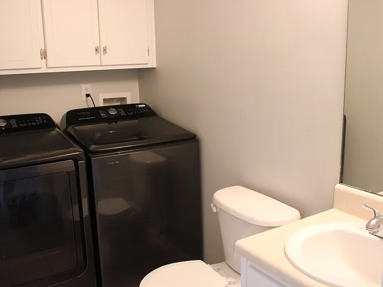 120 N Springview Dr — Photo 9
