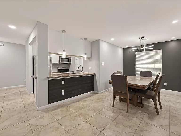5333 Richmond Ave #33 — Photo 6
