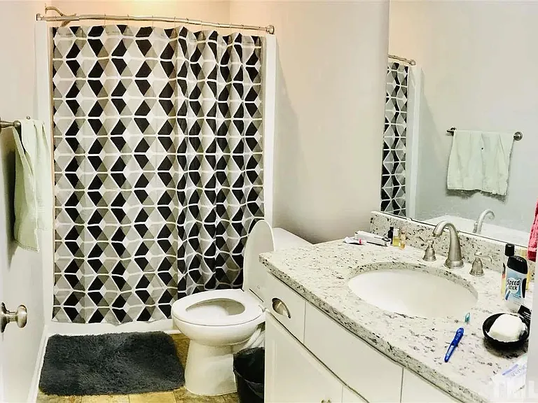 16 Briar Ct #B — Photo 17