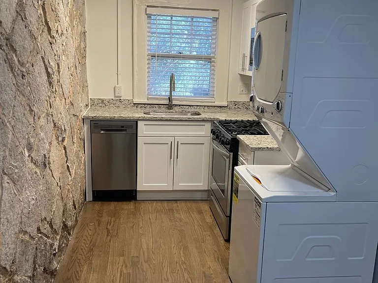 205 Ponce De Leon Ct — Photo 20