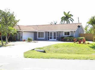 27500 Garrett St, Bonita Springs, FL 34135