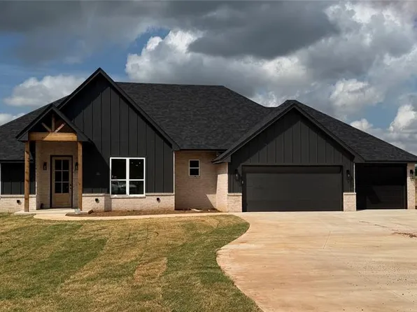 2216 Autumn Ridge Ct, Blanchard, OK 73010