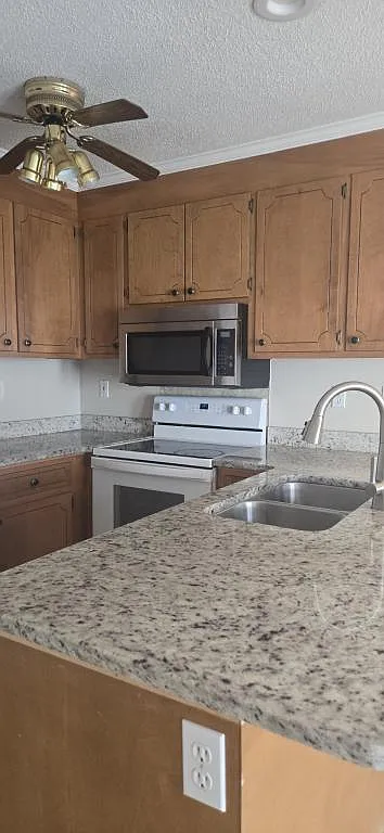 3830 P7 Sterling Pointe Dr — Photo 4