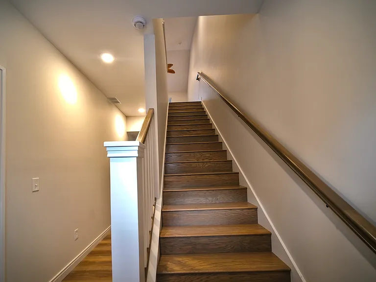 1800 S Huntington Gardens Pl — Photo 16