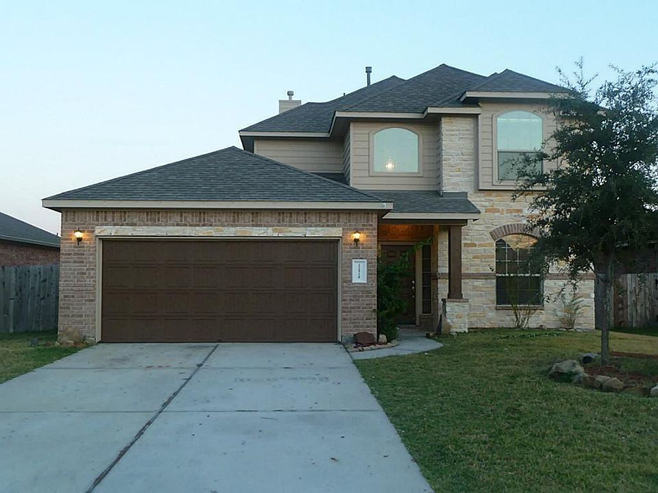 1st image of 22519 Stillwater Canyon Ln