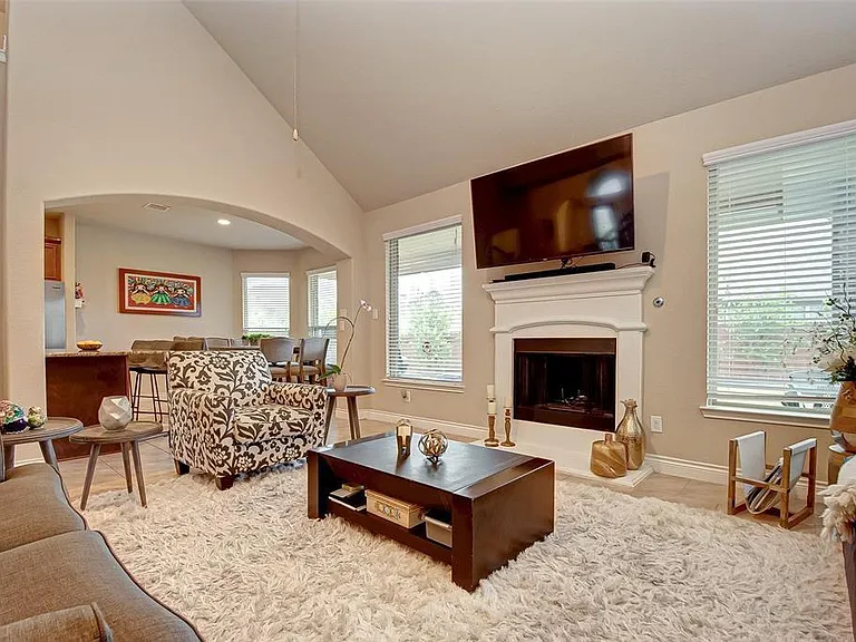24510 Rossmore Hill Ct — Photo 9