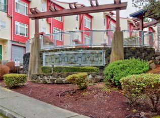 7420 Newcastle Golf Club Rd UNIT F, Newcastle, WA 98059