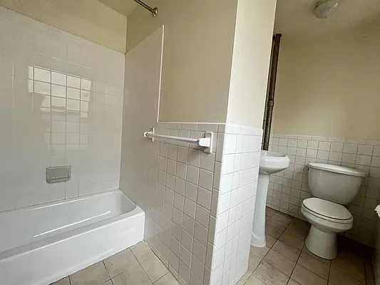 Rented by Compass | media 5