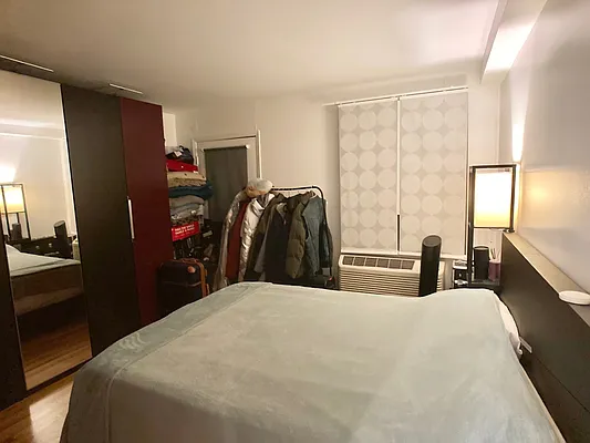 Rented by Corcoran | media 6