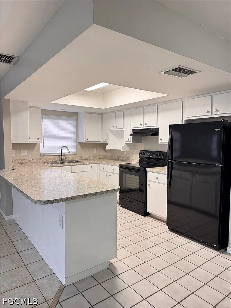 3 bed, 2.0 bath, 1401 sqft, $1,475 — Photo 2