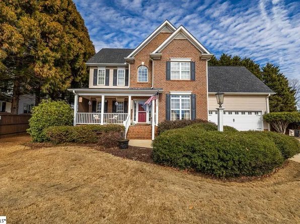 102 Spring Lake Loop, Simpsonville, SC 29681