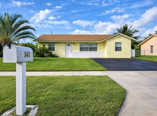 141 NE 17th Ct, Boynton Beach, FL 33435