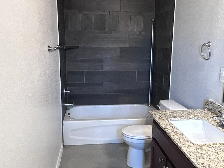 1239 Liberation Ln #B — Photo 21