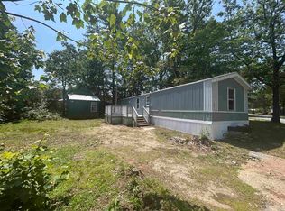 142 Pineland Park Rd, Milton, NH 03851