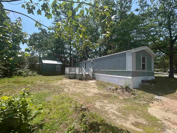 142 Pineland Park Road, Milton, NH 03851